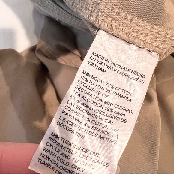 WHBM Prep-A-Pedi Pants - Size 10 - Picture 12 of 13